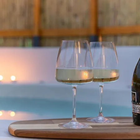 מלון דירות Afora